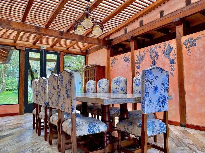 Hacienda San Juan De La Vega Bed & Breakfast Отавало Екстериор снимка