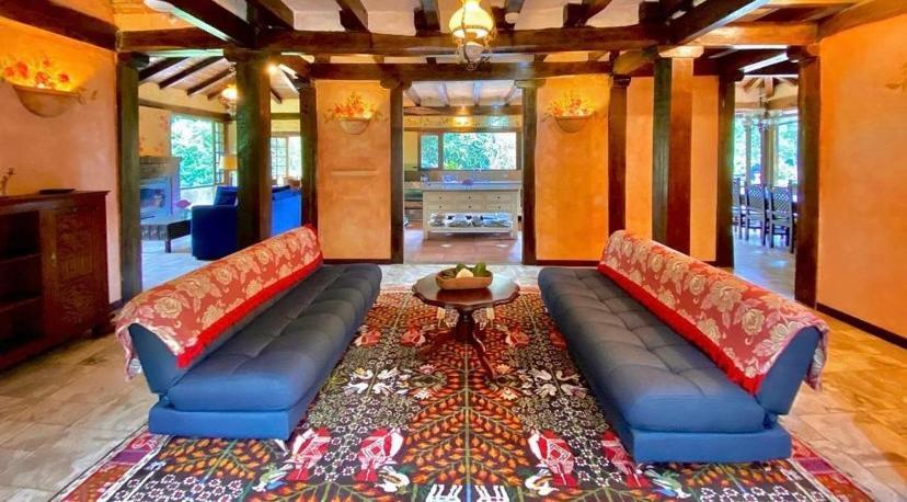 Hacienda San Juan De La Vega Bed & Breakfast Отавало Екстериор снимка