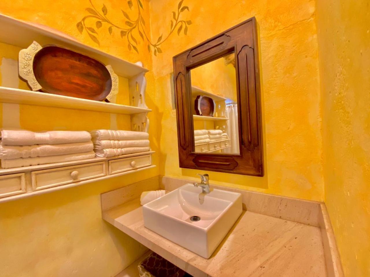 Hacienda San Juan De La Vega Bed & Breakfast Отавало Екстериор снимка
